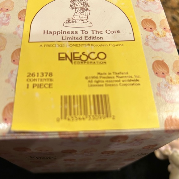 Happiness To The Core Precious Moments Figurine Bold  & Colorful with Box - Picture 5 of 5